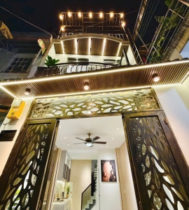 MINI HOUSE PHONG CÁCH LUXURY - NGAY MERCEDES QUANG TRUNG - CV LÀNG HOA #56