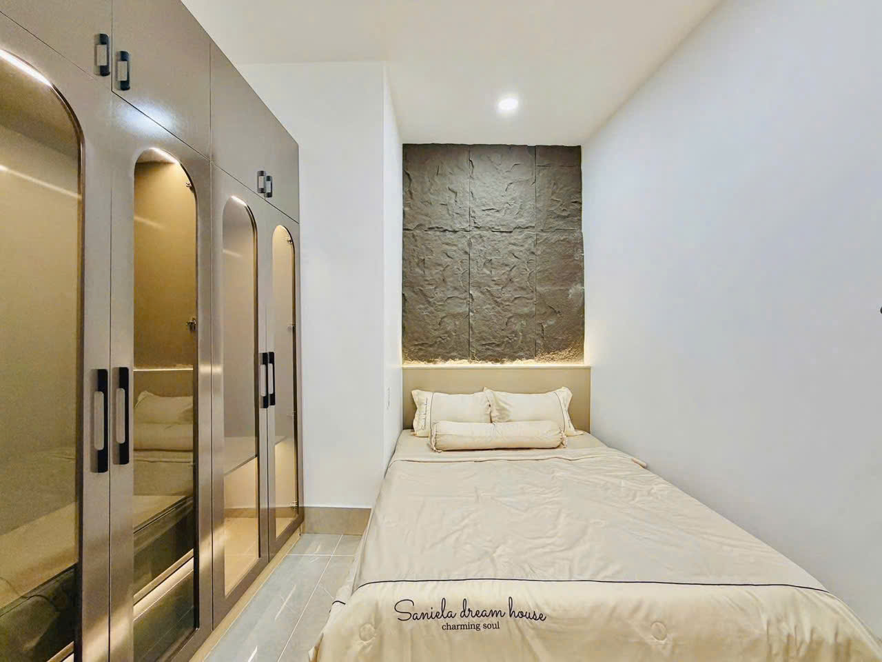 z4137770184516_88ab4471ab4be50b9cac0c8a9396dc63